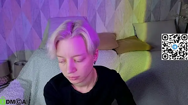 Michelle_Blond