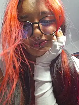 carolinerue live XXX chat