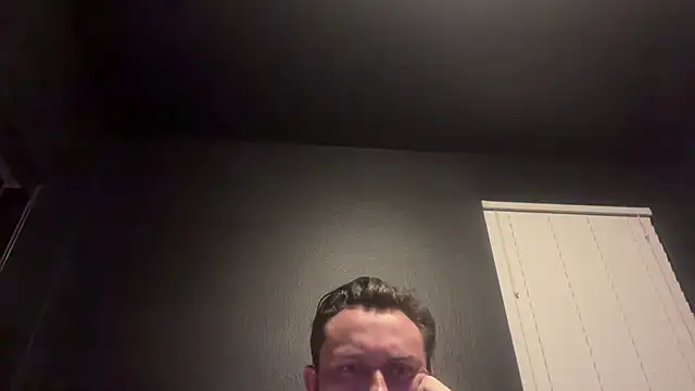 hungandcloudy's Live XXX Chat