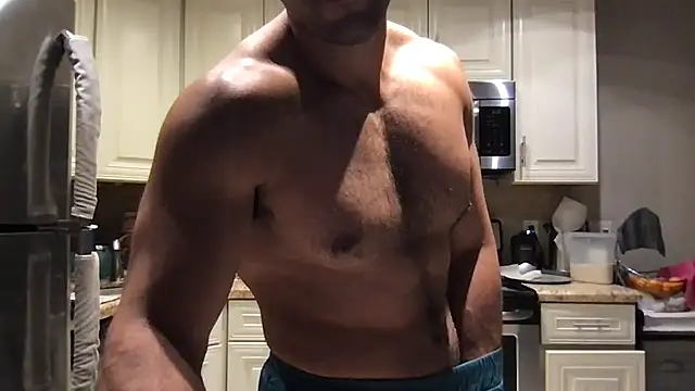 Chatroom XXX en direct de BigGuyMuscle