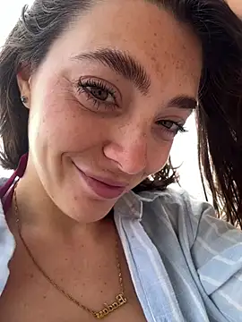 Your_Badass_ live XXX chat