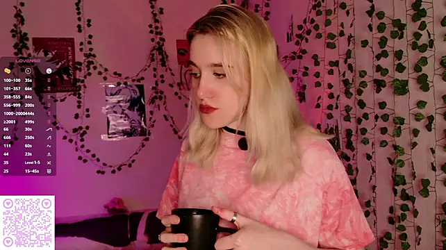 AnnikaPrincess - Help me cum (squirt)