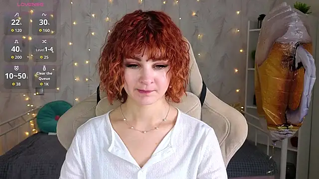 Chat +18 de Kira__Fluffy ao vivo