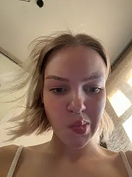 Chat XXX en directo de AshleyMur