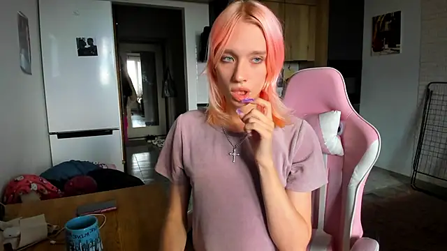 _Alice_Kitty élő XXX-chatje