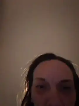 Онлайн чат XXX squirtqueenwus