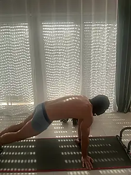 fitdaddy34 Live XXX Chat