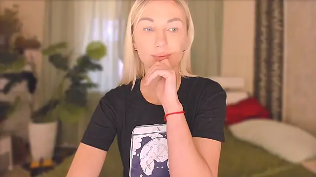 Živý XXX chat Karma_S_U_T_R_A