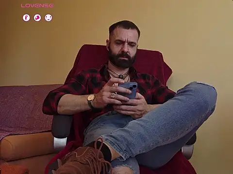 GipsyKingRo – Naživo XXX chat