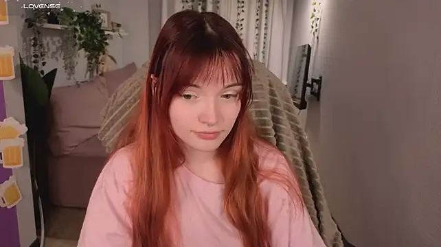 Last_hxpe - pour water on my tits and my hot ass