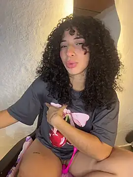 Czat XXX na żywo – Miily_0