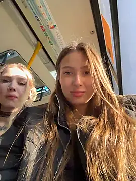 Coconut_milkn Live XXX chat