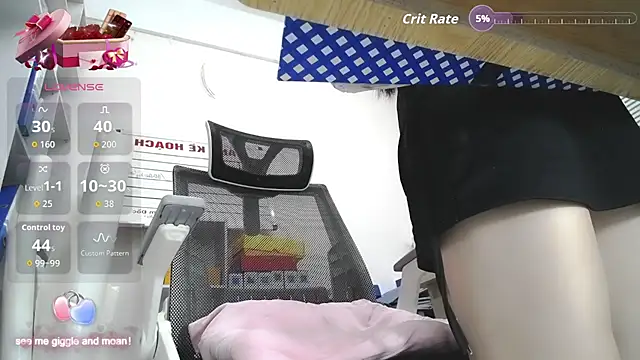 _GirlOffice_ - Crazy pussy fucking with 3 fingers
