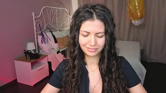 دردشة NoelPerfect الجنسية المباشرة