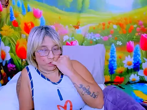 indianroxy 라이브 XXX 채팅