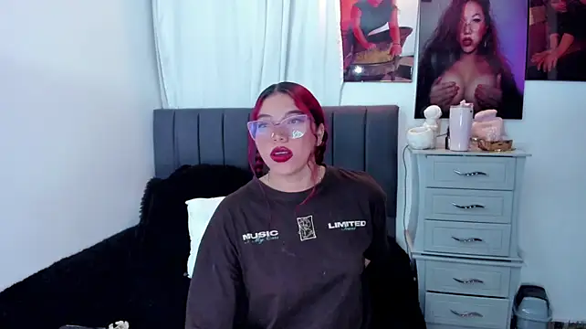 Kyliejenner_hot - Rub my clit