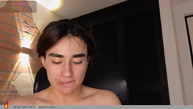 Connorr_01 Live XXX-Chat