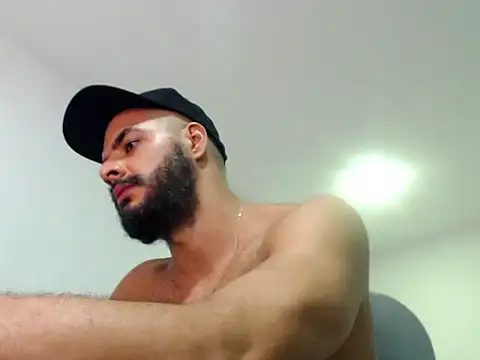 ThiagoToro Live XXX-Chat