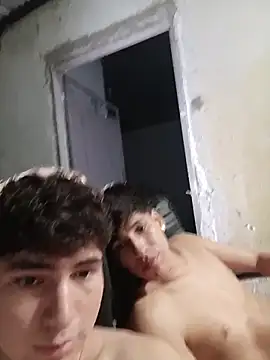 Онлайн чат XXX MenOnlyHot