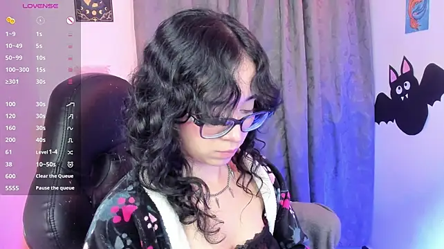 צ'אט XXX בשידור חי של indra_cam