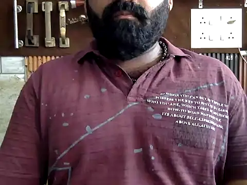 hairy_indian_dadのライブXXXチャット