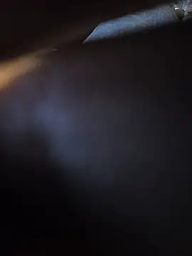 Show modela Kkkkht1v na web-kameri