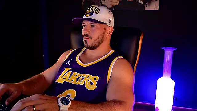 AngeloEric Chat XXX in diretta