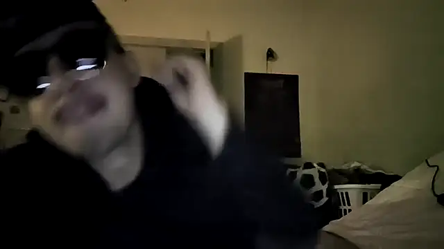 cloud981g webcam show
