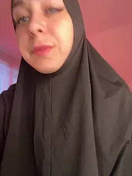 XXX chat uživo modela LynaFrost