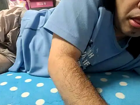 XXX chat uživo modela bch1045
