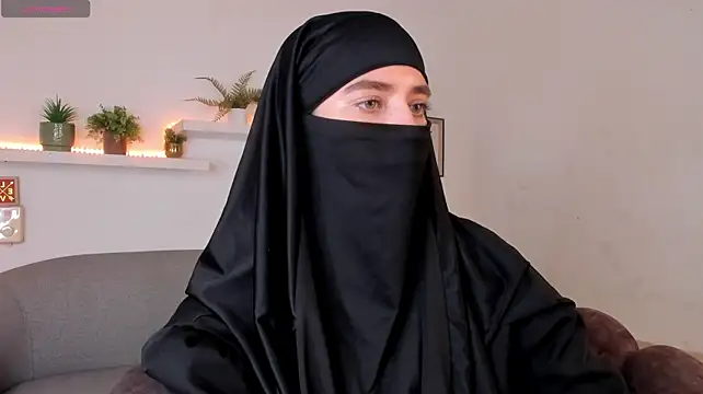 Chat +18 de salma_arabicc ao vivo