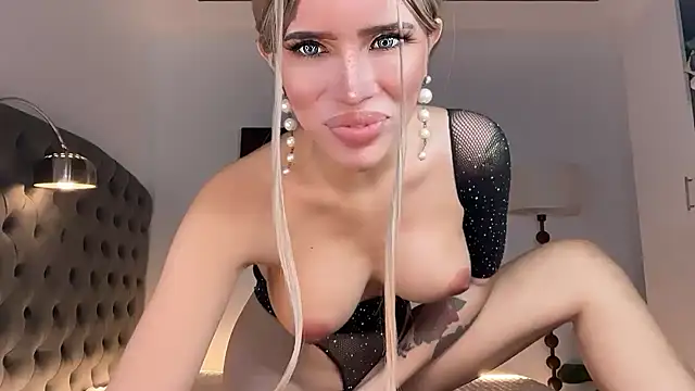 Maria_wilton69: онлайн-секс-чат