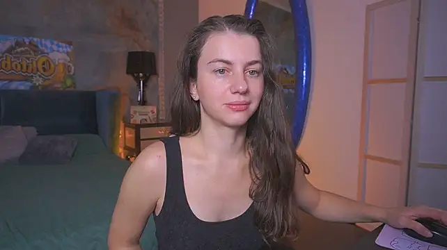 XXX chat uživo modela LittleJulii