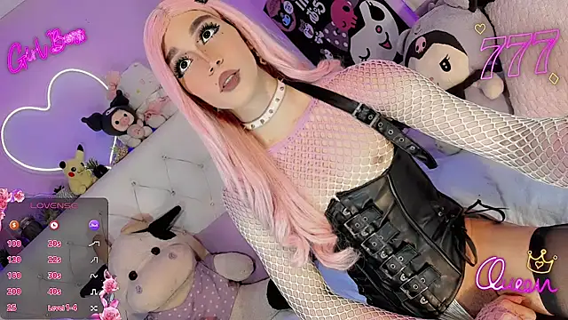 צ'אט XXX בשידור חי של Megaan_Dolll