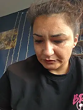 Hausverbot3's Live XXX Chat