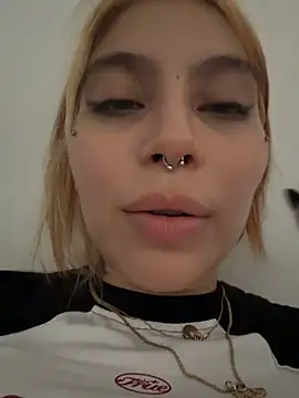 YunoRose_ - Squirt + dildo at ticket