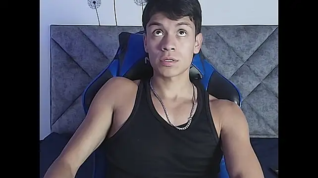 Онлайн чат XXX Kairo_Tentation