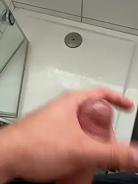 Nik_Re27 Live XXX-Chat