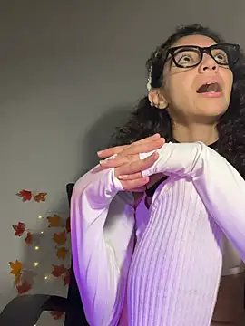 Persephone___ - ride dildo +10 min ctrl:heart: