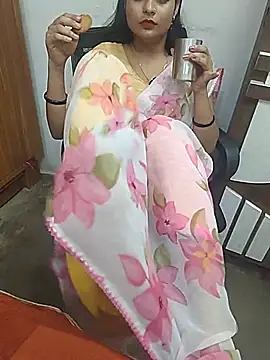Mummy_jii1 - Boobs show 2 mint