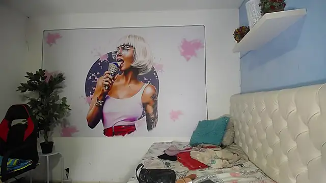 Esmeralda_bigass19 - russian blowjob