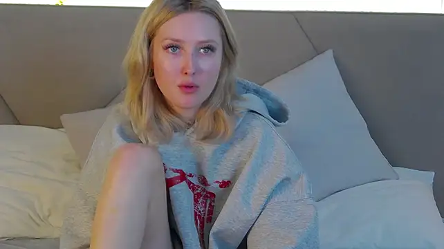 MarianeSun's Live XXX Chat