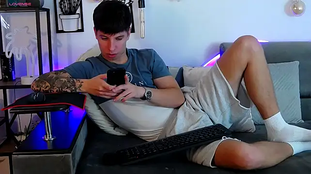 ThomasEdisonn Live XXX Chat