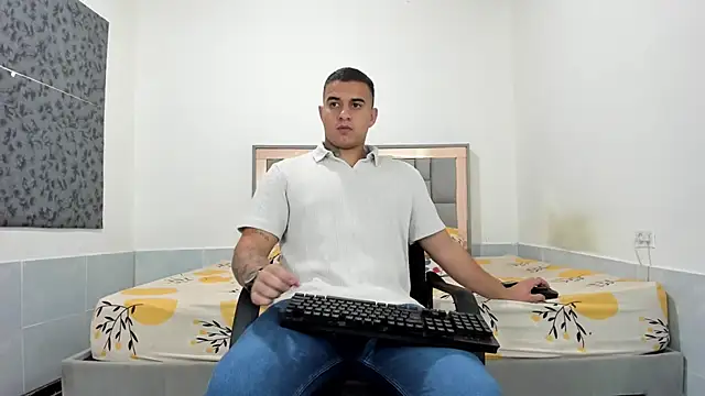 دردشة simookeler الجنسية المباشرة