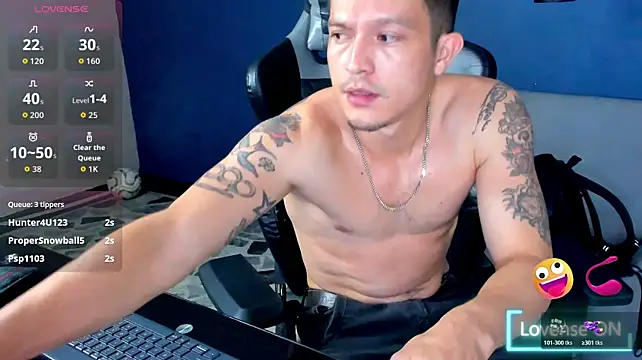 Živý XXX chat MaicolWatson