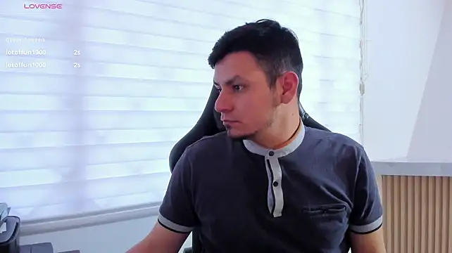 Rick_Adams Live XXX-Chat