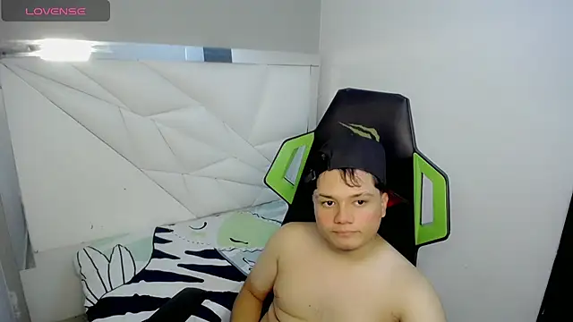 Tommy_cotton Live XXX-chat