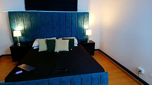 XXX chat uživo modela Ethan_Briggs_