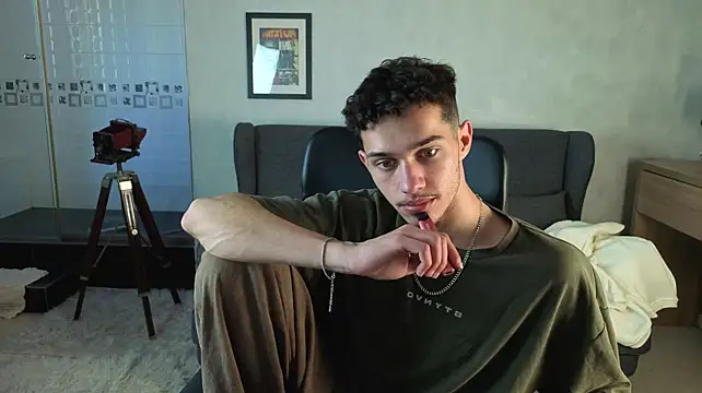 Chat XXX ao vivo de KaydenDrew
