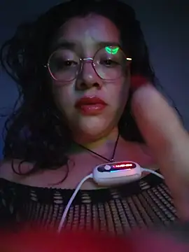 Vivi_Kvsh - Squirt 💦🥵🙈🍑🍓👌🏽